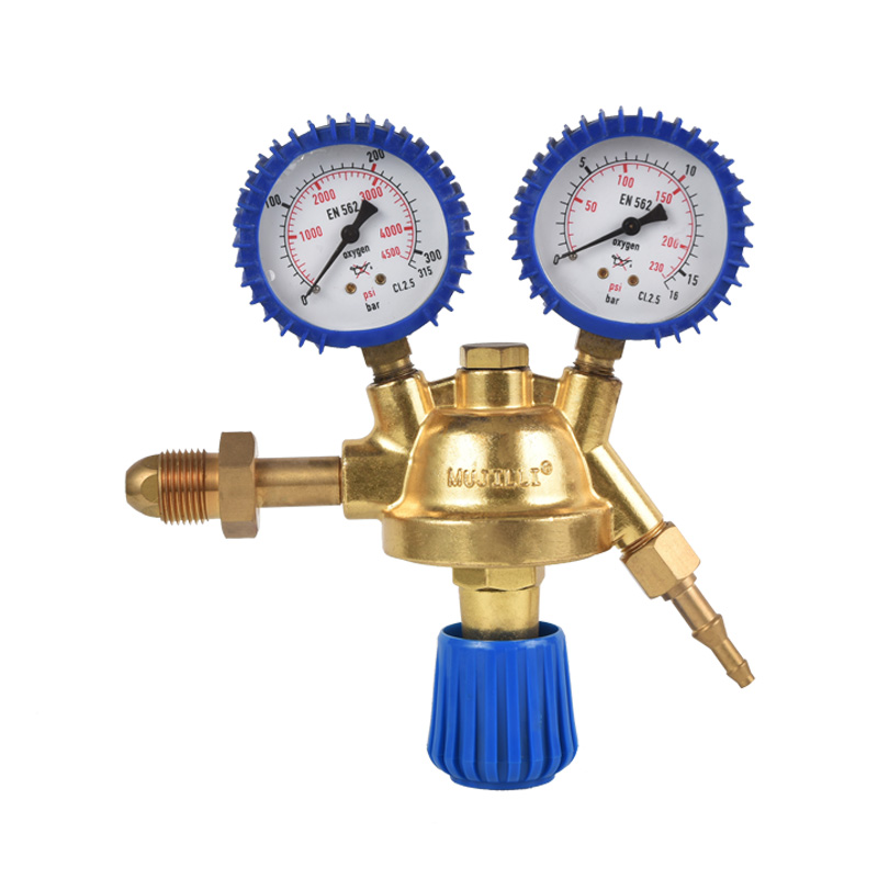 French and Italian Type Oxygen Regulator Brass Body with Protecting Cover